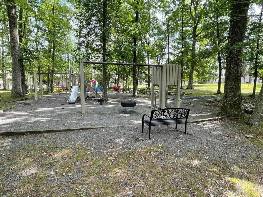 イースト・ストラウズバーグ Pocono Shawnee Mountain Townhouseヴィラ エクステリア 写真